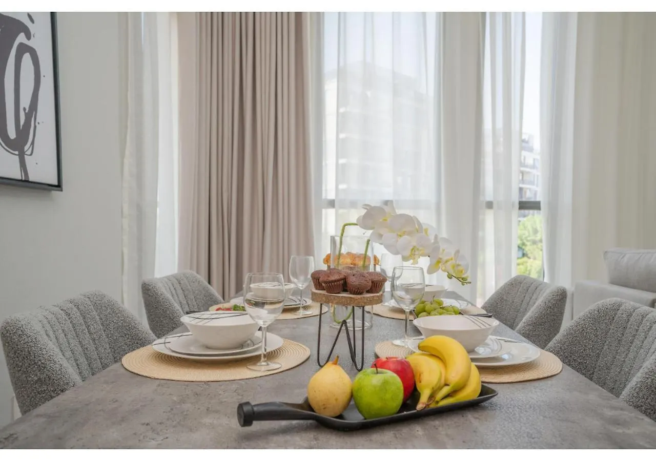 Contemporary 1Br With Relaxing Views In Noor 1 By Vibel Apartment Dubai