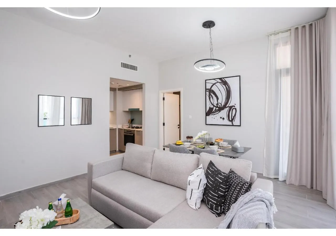 Contemporary 1Br With Relaxing Views In Noor 1 By Vibel Apartment Dubai