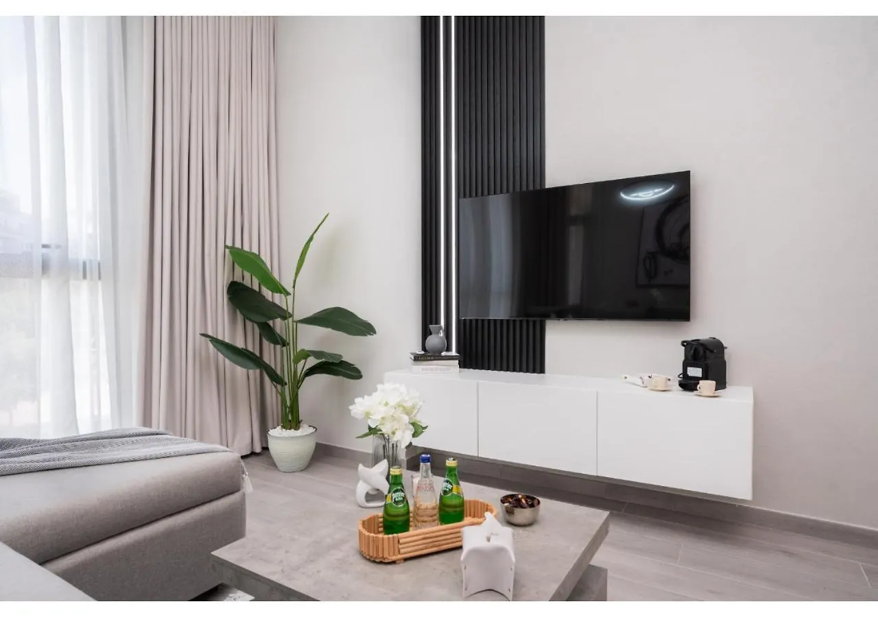 Contemporary 1Br With Relaxing Views In Noor 1 By Vibel Apartment Dubai