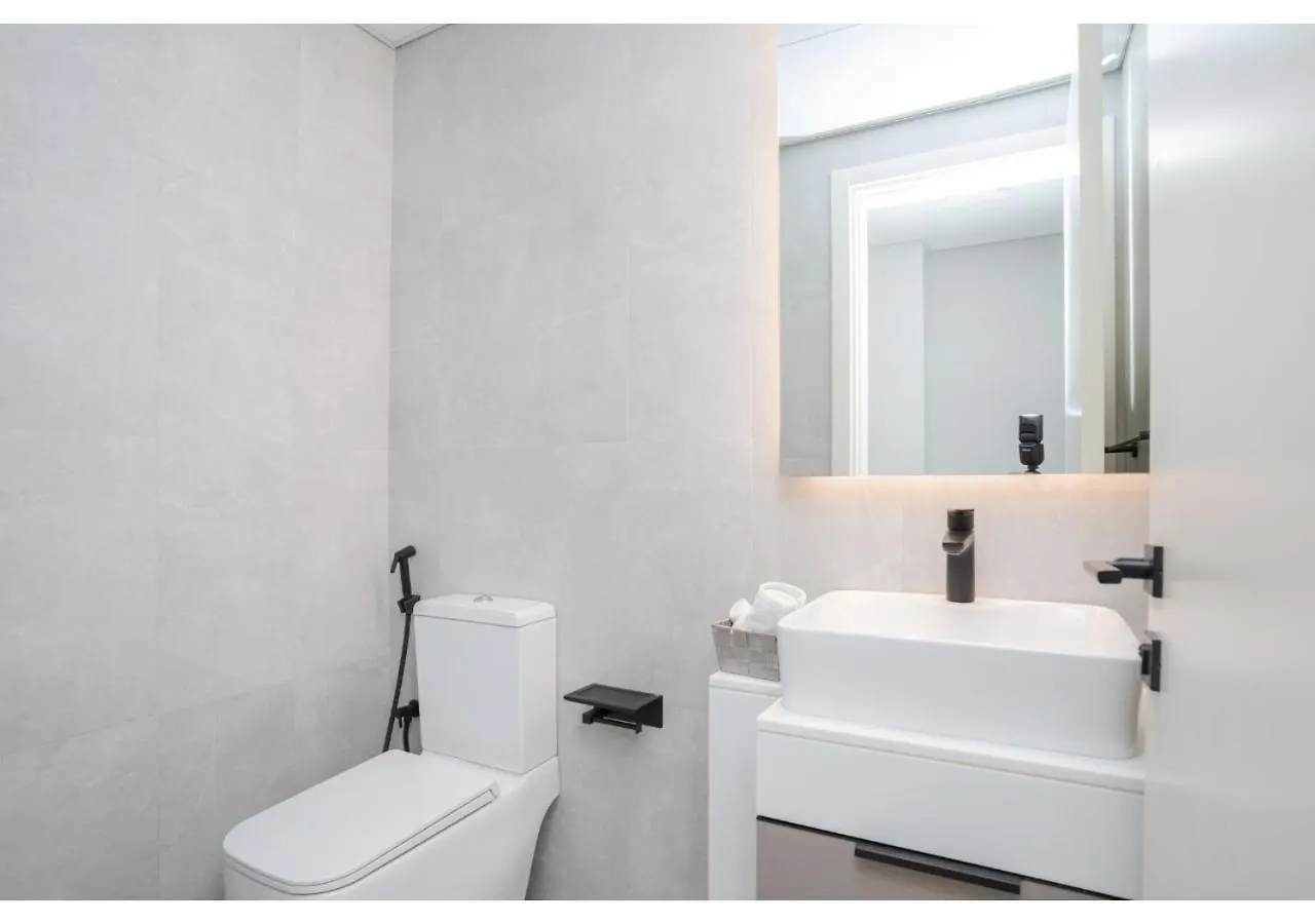 Contemporary 1Br With Relaxing Views In Noor 1 By Vibel Apartment Dubai
